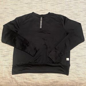 Vuori Daydreamer Long Sleeve size medium